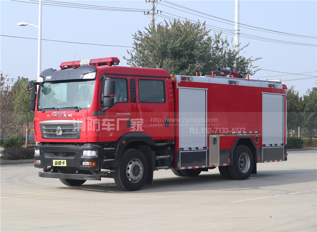 8����ĭ����܇(ch��)�������ǵ¿���