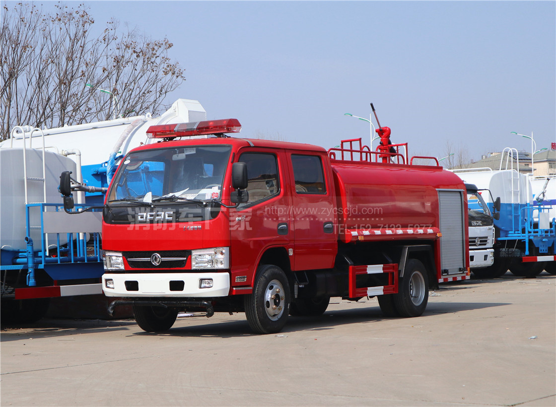 雙排消防灑水車(chē) 雙排消防灑水車(chē)