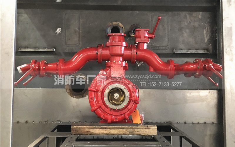 五十鈴泡沫干粉聯(lián)用消防車生產(chǎn)現(xiàn)場 五十鈴泡沫干粉聯(lián)用消防車生產(chǎn)現(xiàn)場